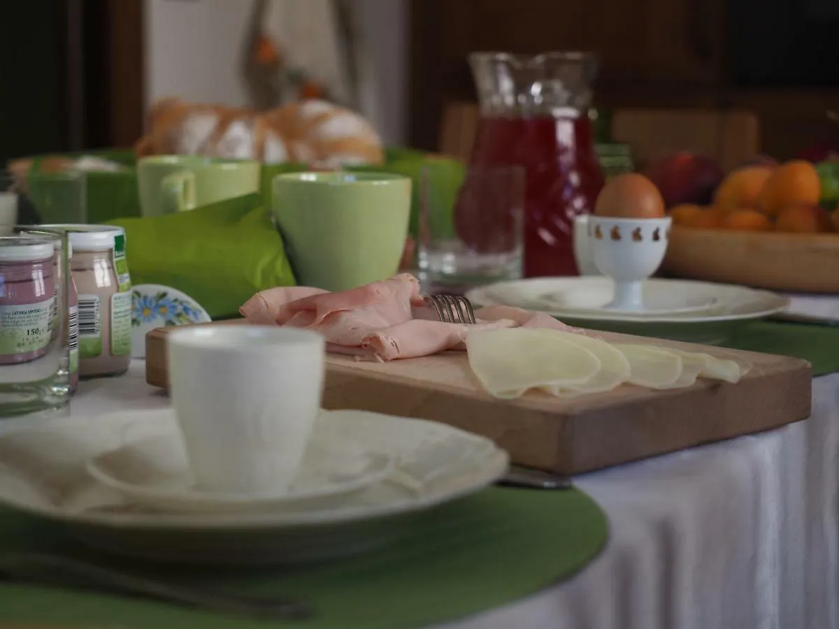 Ca' Rosa Bed & Breakfast Malnate