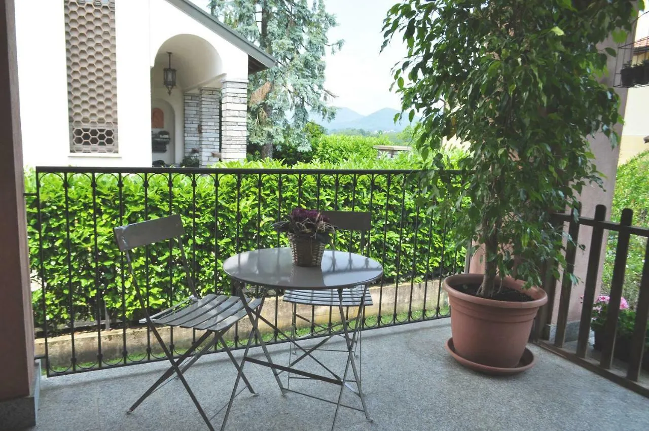 ***  Ca' Rosa Bed & Breakfast Malnate Italy